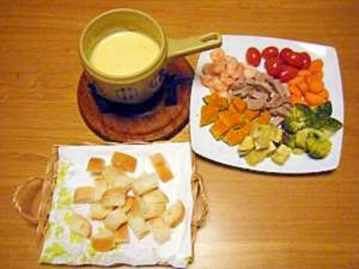 いろんな素材で楽しもう チーズフォンジュ レシピ 作り方 By Tropicalm122 楽天レシピ いろんな素材で楽しもう チーズフォンジュ レシピ 作り方 By Tropicalm122 楽天レシピ